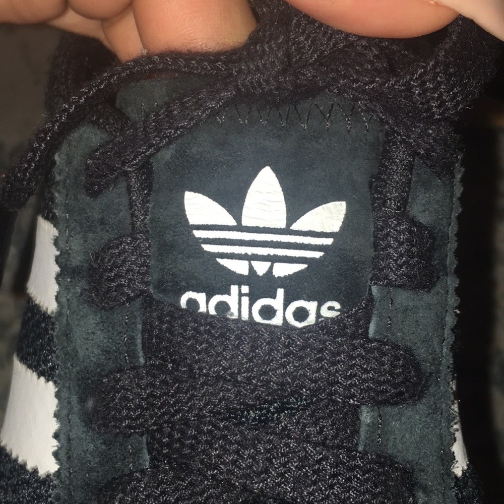 Shoes - Picture 2 of 6